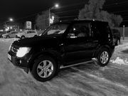 Аренда автомобилей с водителем для деловых встреч и других целей.